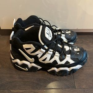 Nike Air Slant Mod Black White